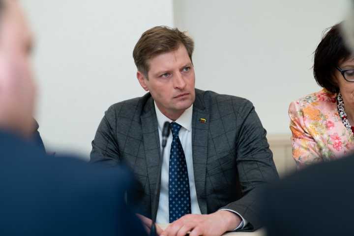 „Teršėjas moka“ ar „teršėjui sumoka“ – tai Kęstučio Mažeikos prašymu aiškinasi prokuratūra 