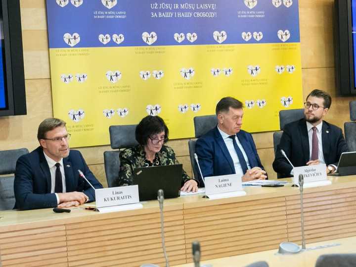 Demokratai 2023 m. valstybės biudžete pasigenda Vyriausybės dėmesio senjorams, šeimoms ir savivaldybėms