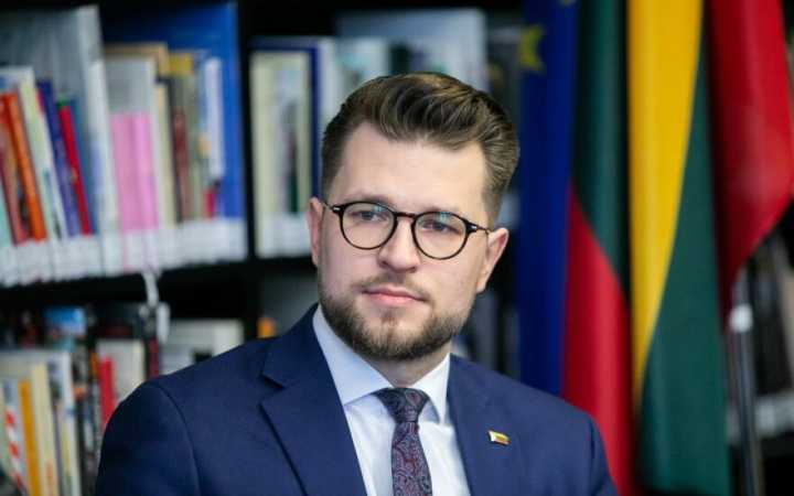 Lukas Savickas. Vyriausybės 2022 m. veiklos ataskaita – ką nutyli premjerė? 