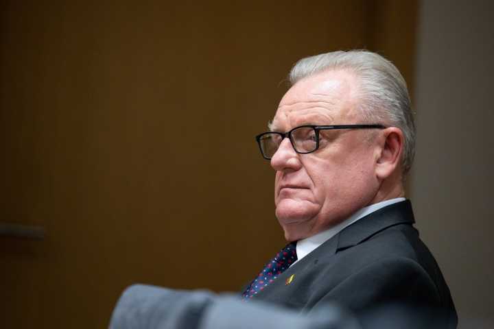 Seimo Antikorupcijos komisijos pirmininkas Algirdas Stončaitis: „Konservatorės M. Navickienės vyro valdomos įmonės „Litlab“ istoriją turėtų narplioti Generalinė prokuratūra“