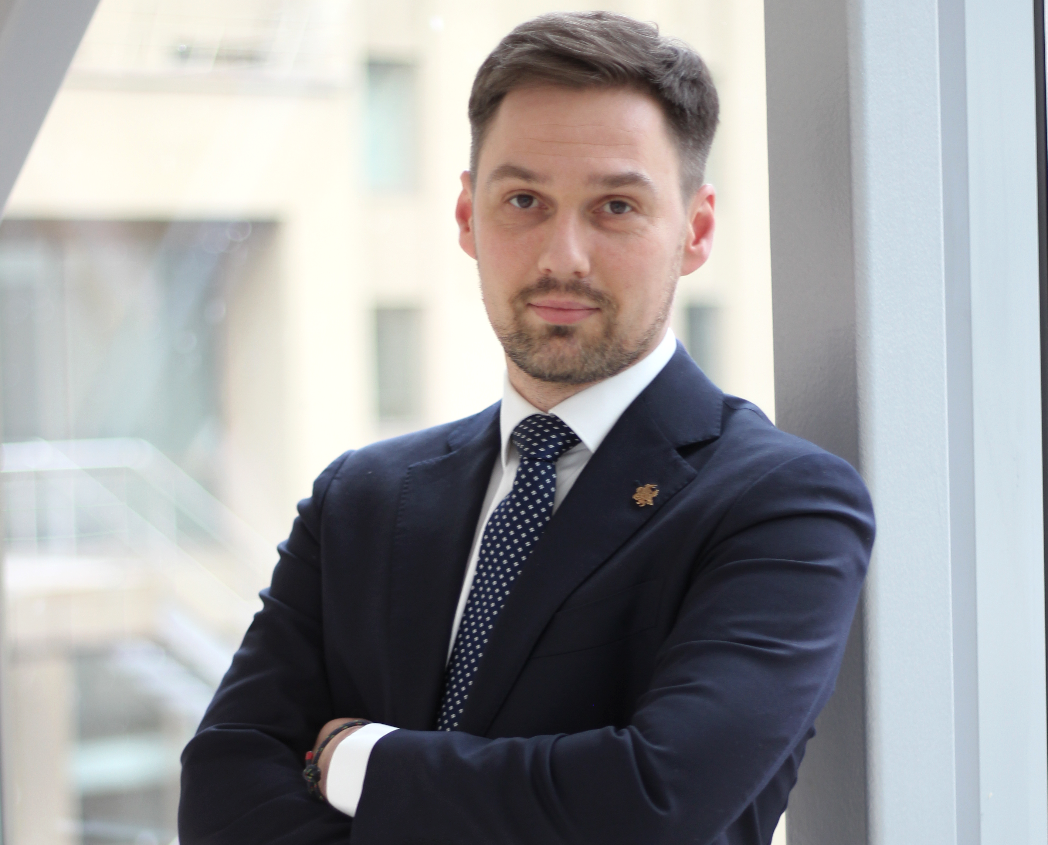 Dvigubai brangstant bei rinkoje trūkstant kai kurių statybinių medžiagų ir kylant nerimui dėl strateginių objektų Seimo nario kreipimasis į Vyriausybę