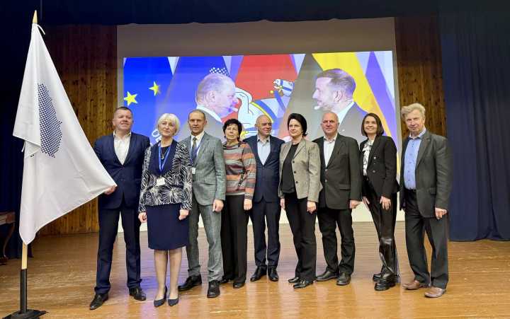 Visuotiniame Raseinių skyriaus susirinkime viešėjo S. Skvernelis, išrinkta skyriaus valdyba