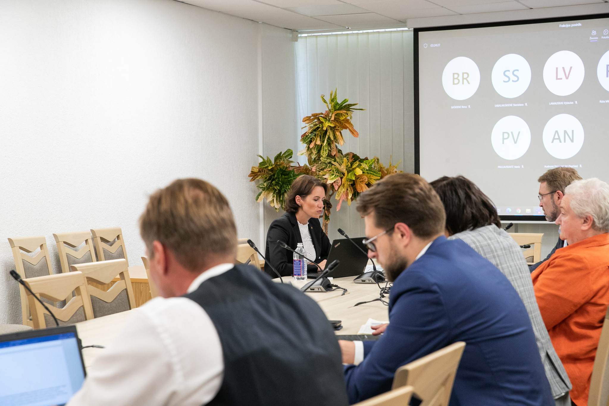 Konservatorių vertybinė politika – fiktyviai kvalifikacijas įgijusi viceministrė A. Kudarauskienė „sėkmingai“ kuruoja profesinį mokymą