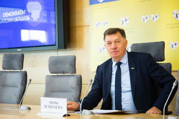 A. Butkevičius reikalauja paneigti žinių laidoje paskleistą šmeižtą